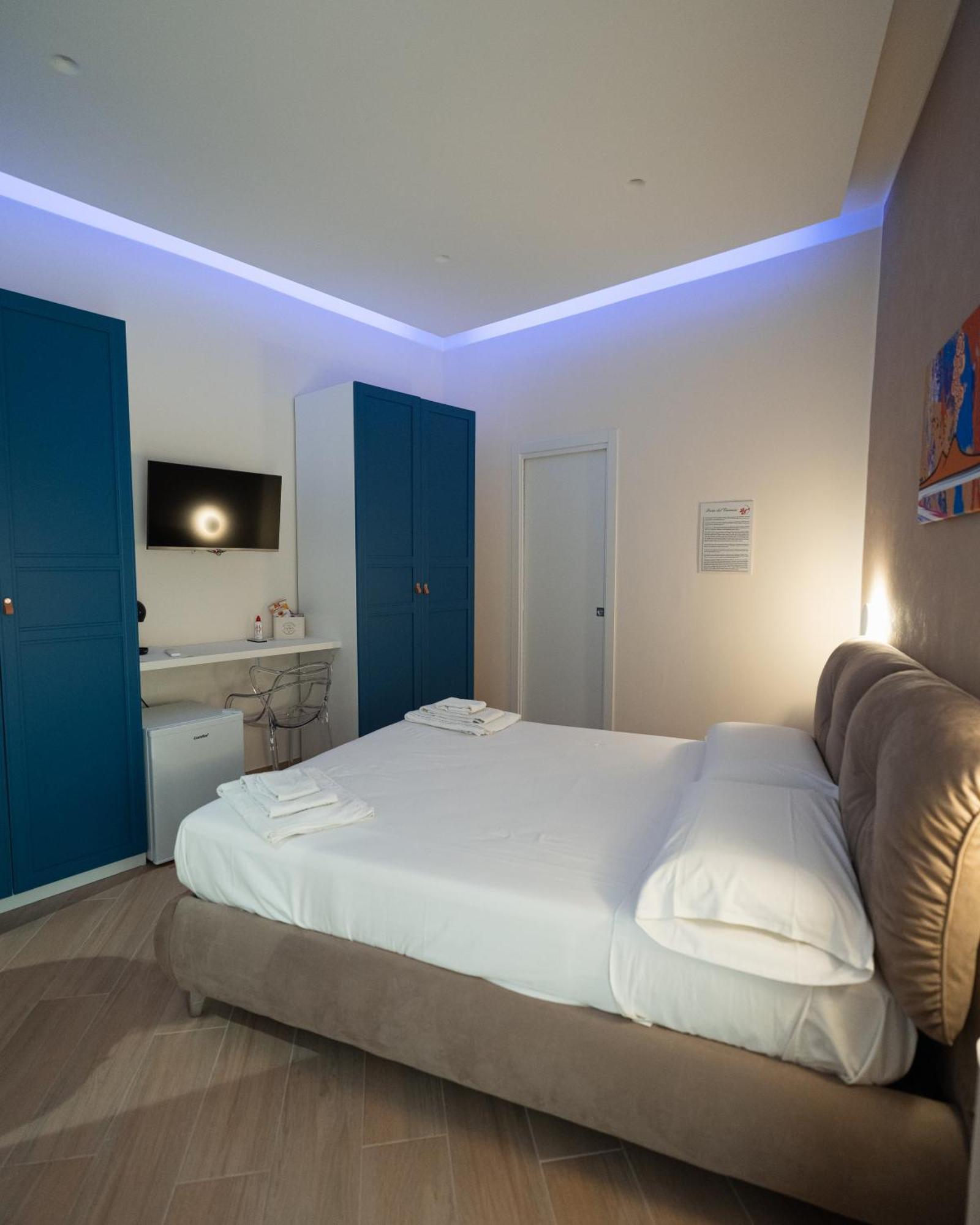 Nazzarooms Naples Exterior photo